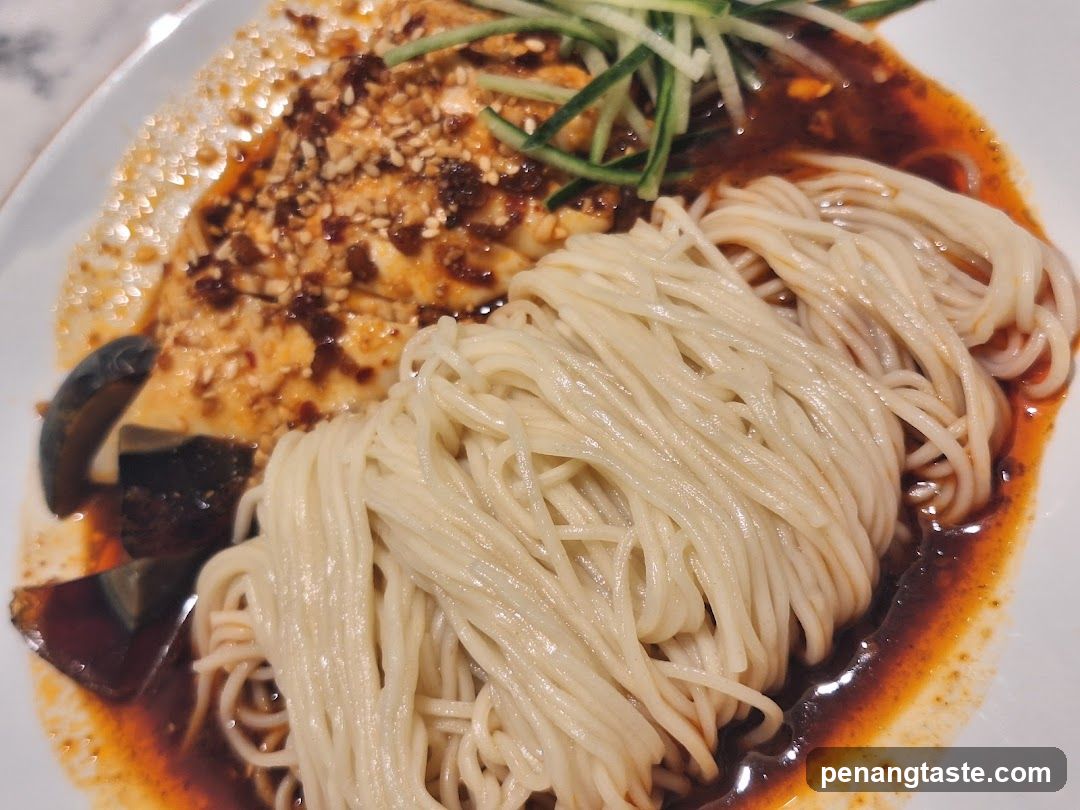 Noodles with Tofu and Cucumber