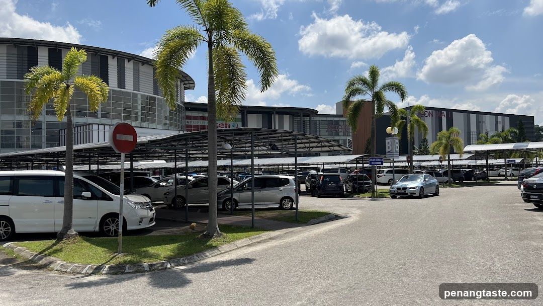 AEON Mall Parking Lot