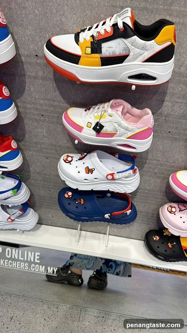 Skechers