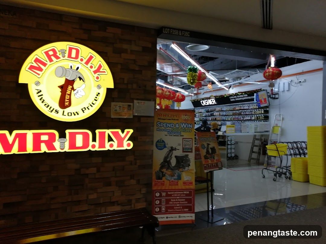 MR. D.I.Y. Storefront