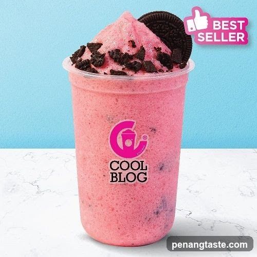 Pink Smoothie with Oreo Topping