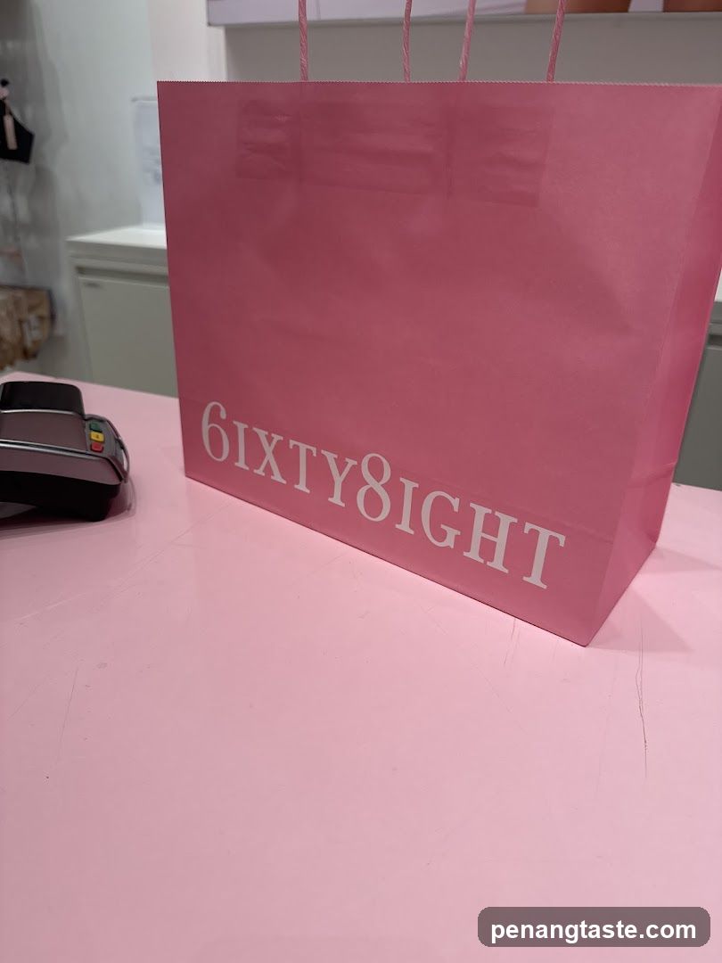 Pink shopping bag with logo