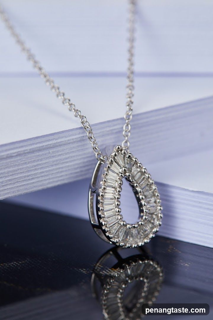 Diamond Pendant Necklace