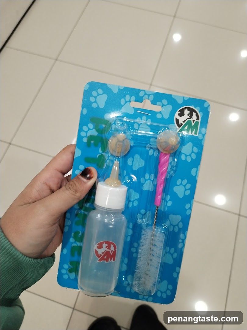 Pet Feeding Bottle and Brush Set