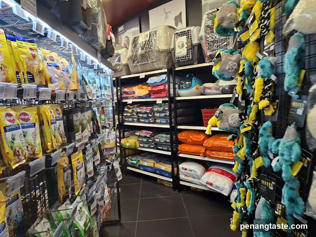 Pet Store Aisles