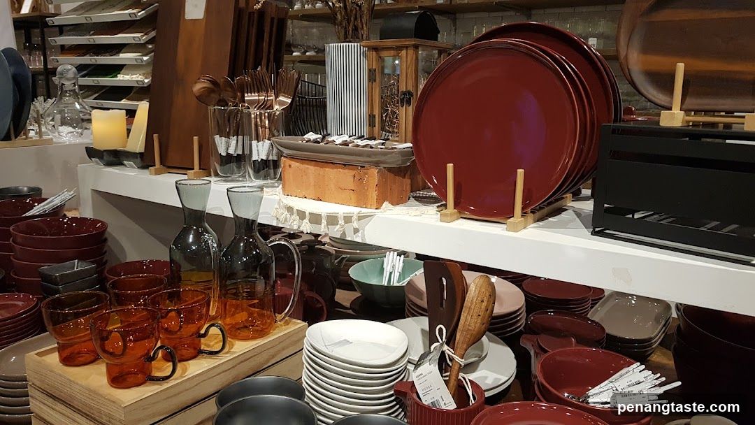 Tableware Display