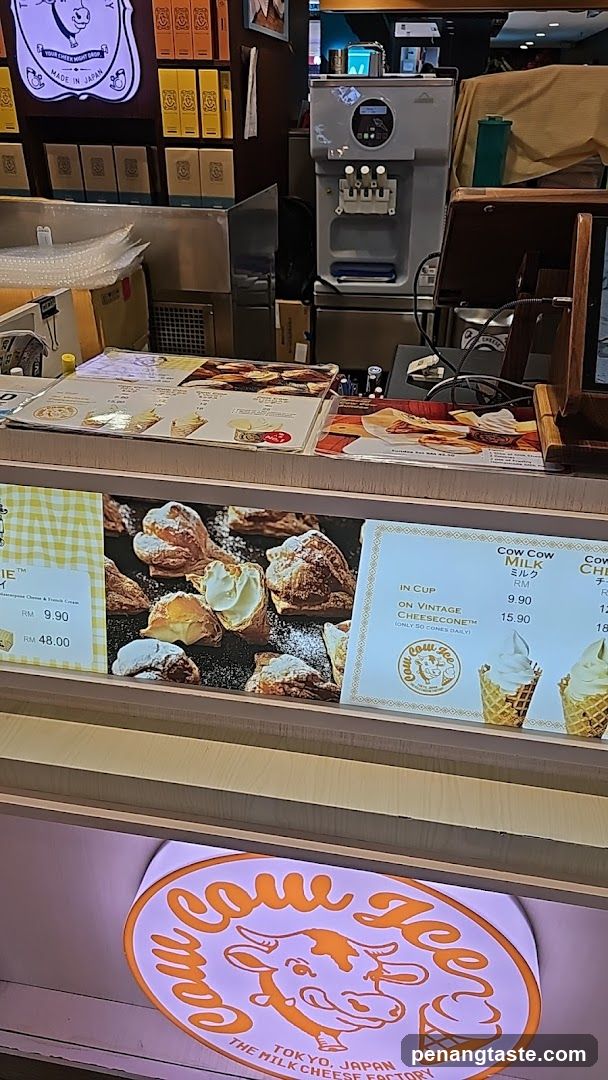 Dessert Shop Counter