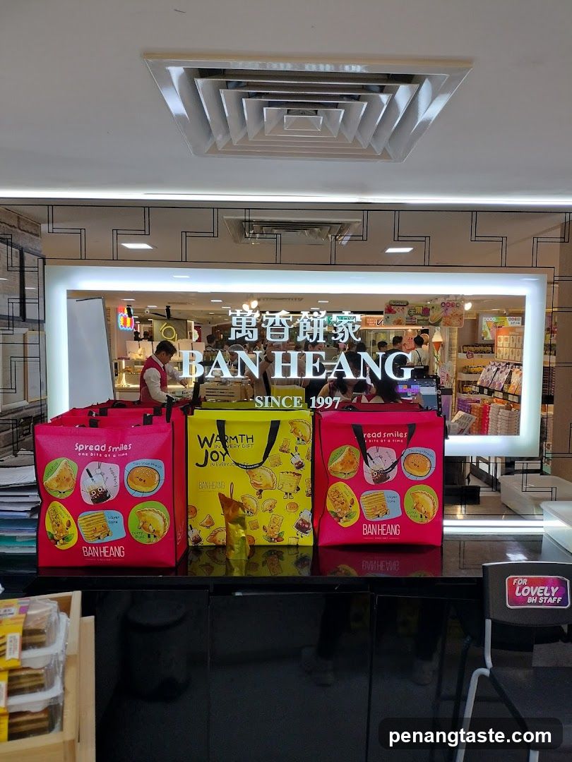 Ban Heang Storefront