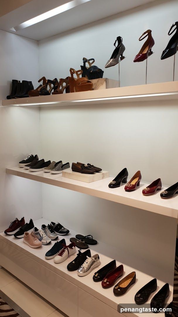 Shoe Display