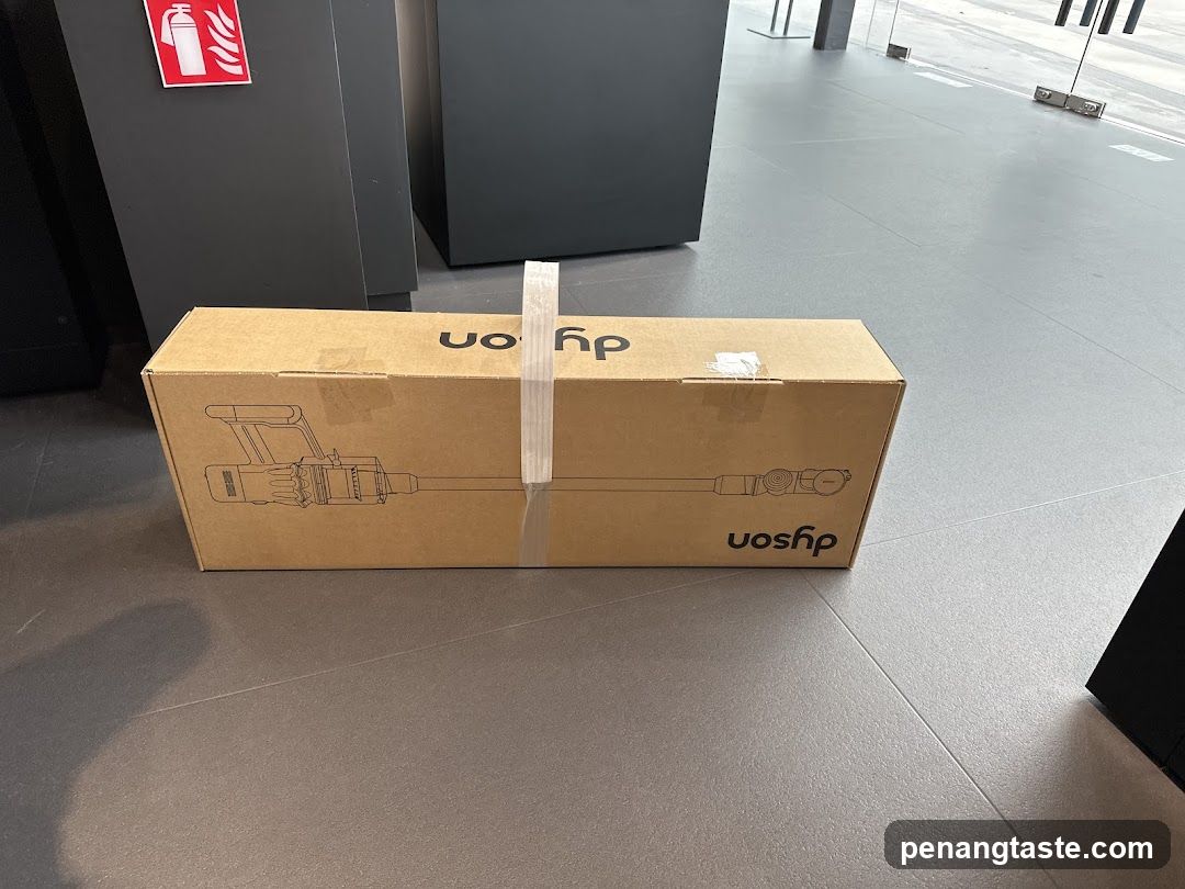 Dyson Vacuum Box