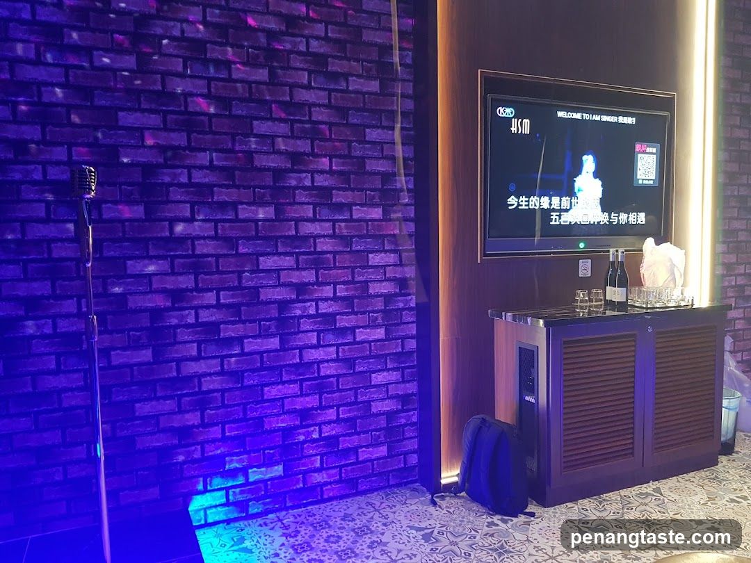 Karaoke Room