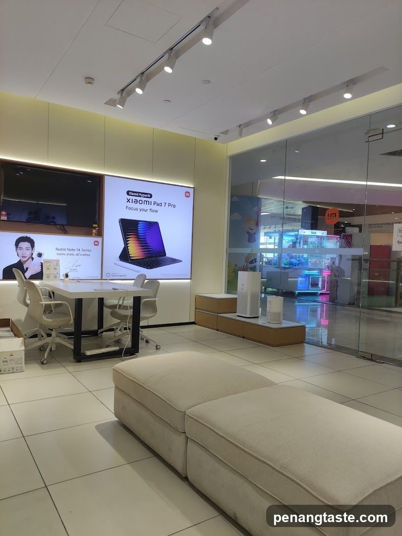 Xiaomi Store Interior