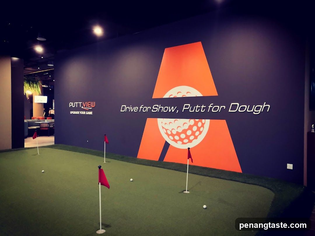 Indoor Golf Putting Area