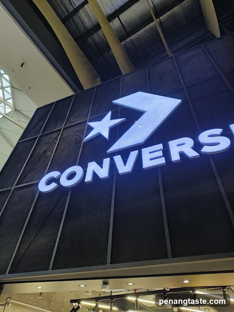 Converse Storefront