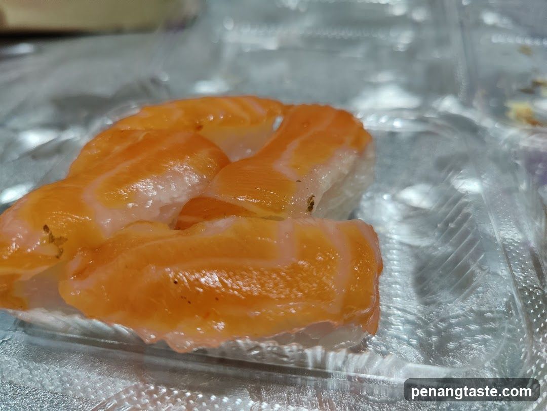 Salmon Nigiri Sushi