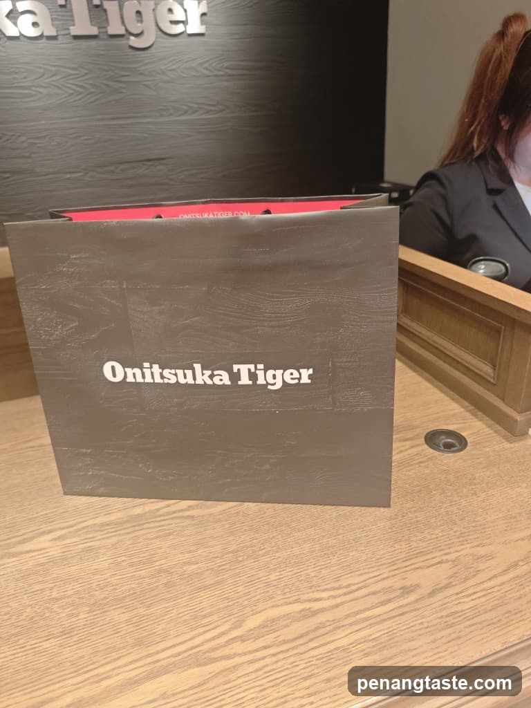 Onitsuka Tiger Shopping Bag