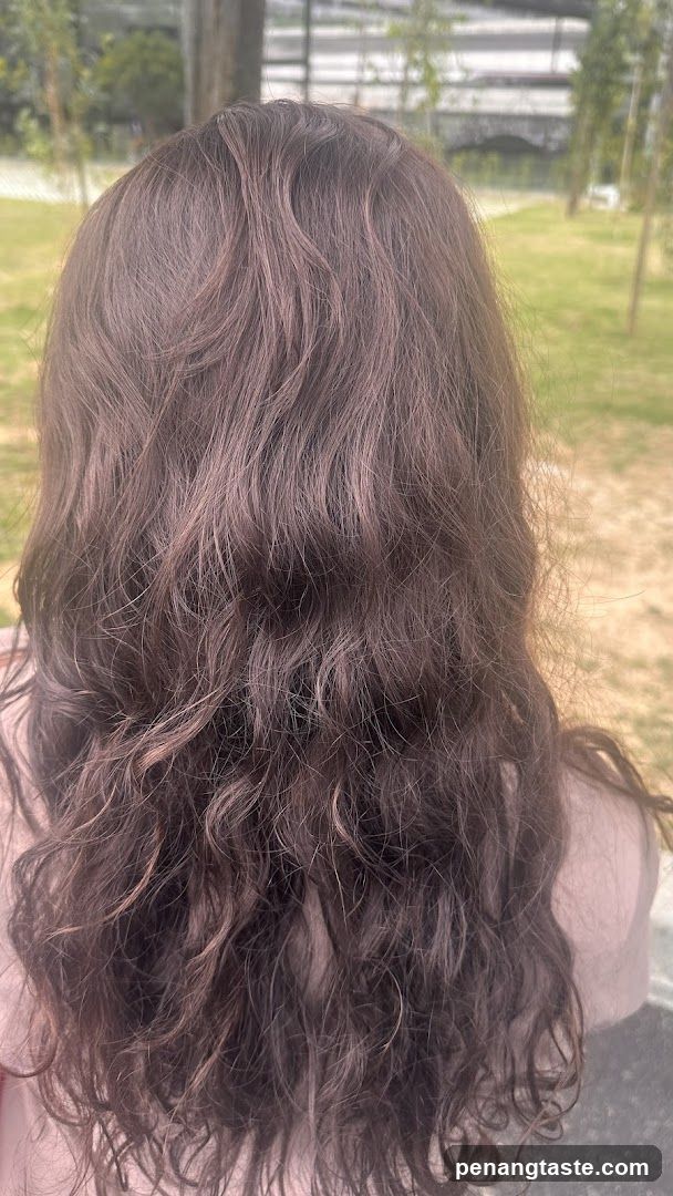 Woman's Hair