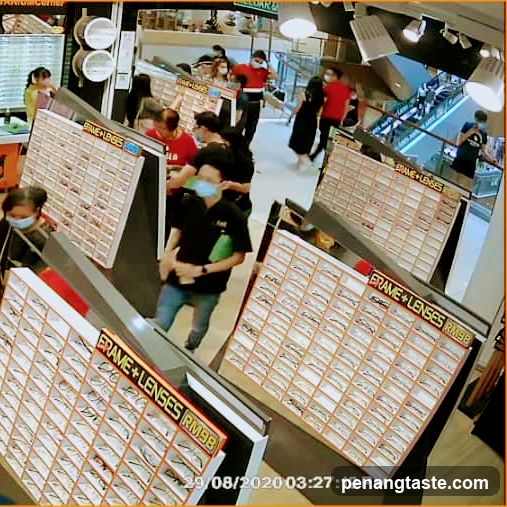 Eyewear Display