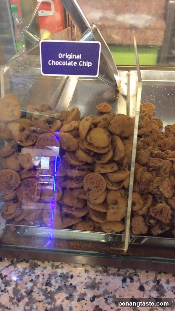 Chocolate Chip Cookies