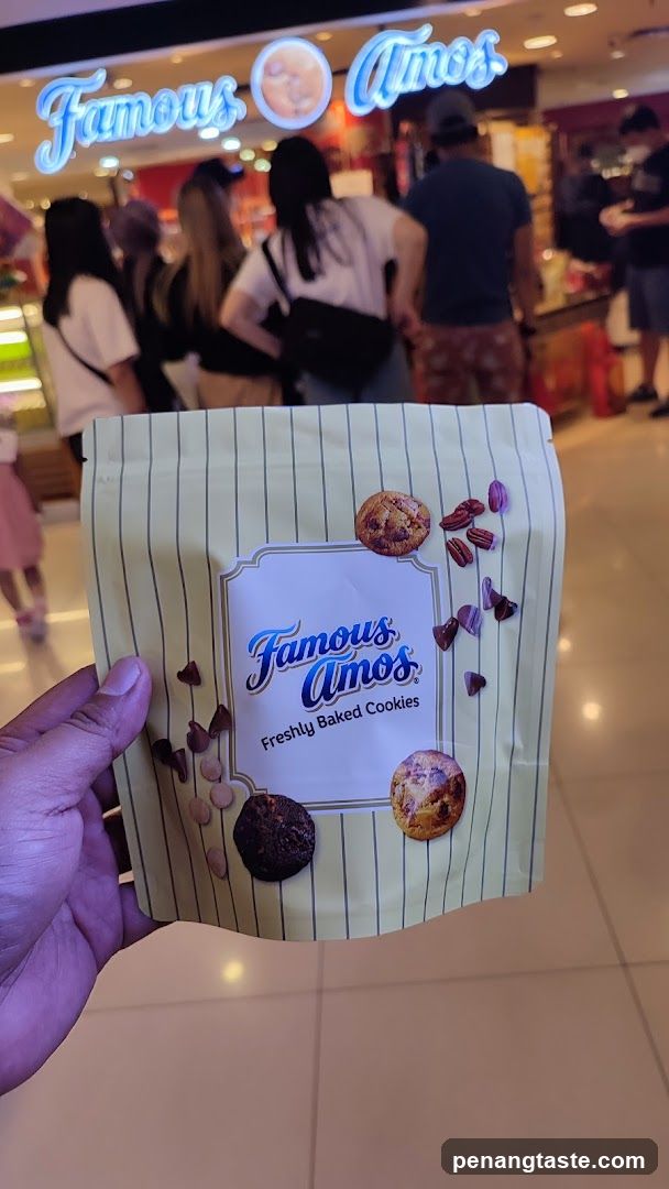 Famous Amos Cookies Packaging