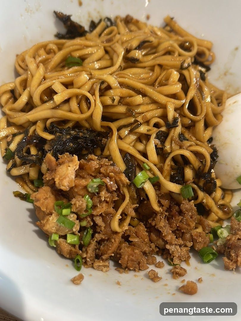 Noodles with Toppings