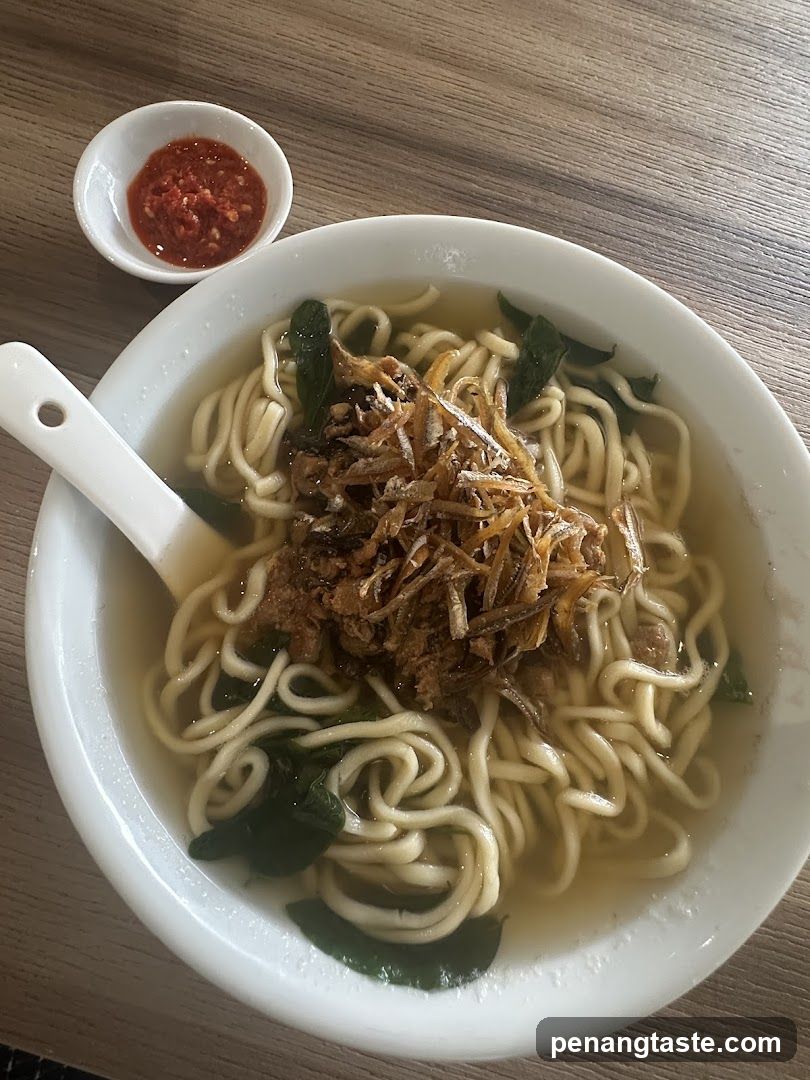 Noodle Soup with Chili Sauce