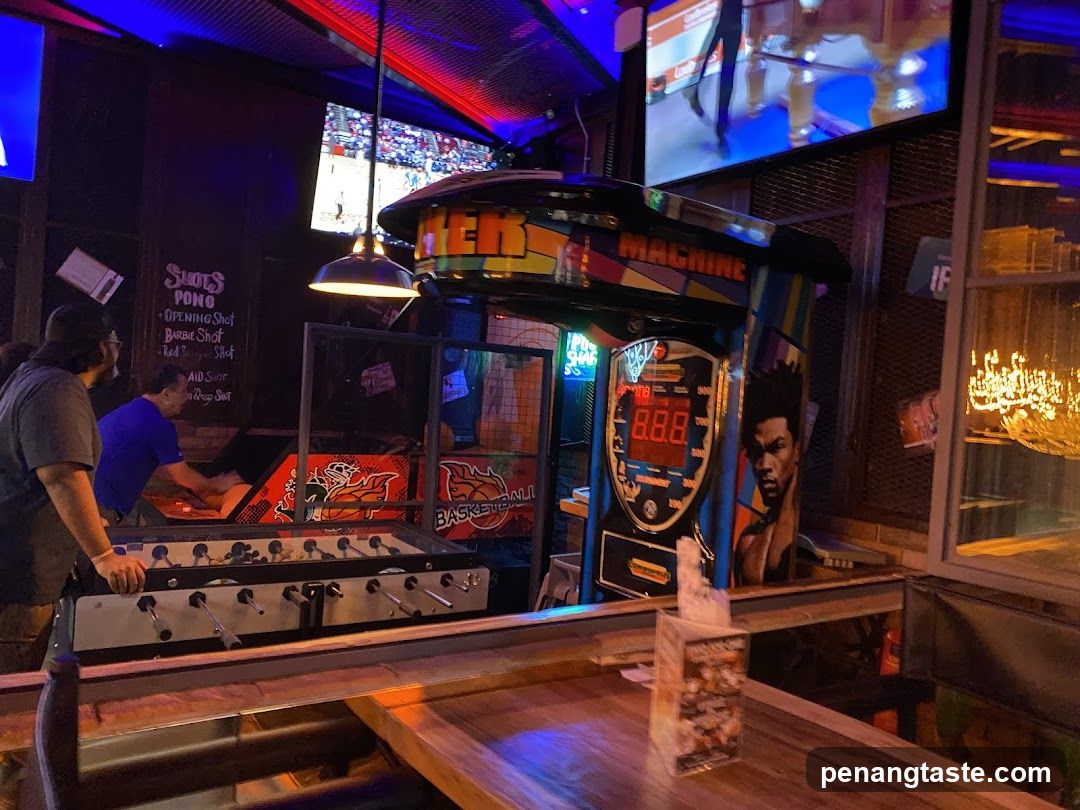 Bar with Games