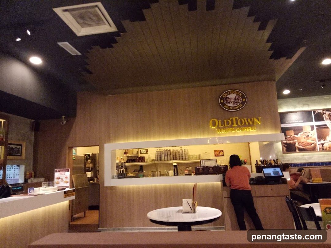 OldTown White Coffee Interior