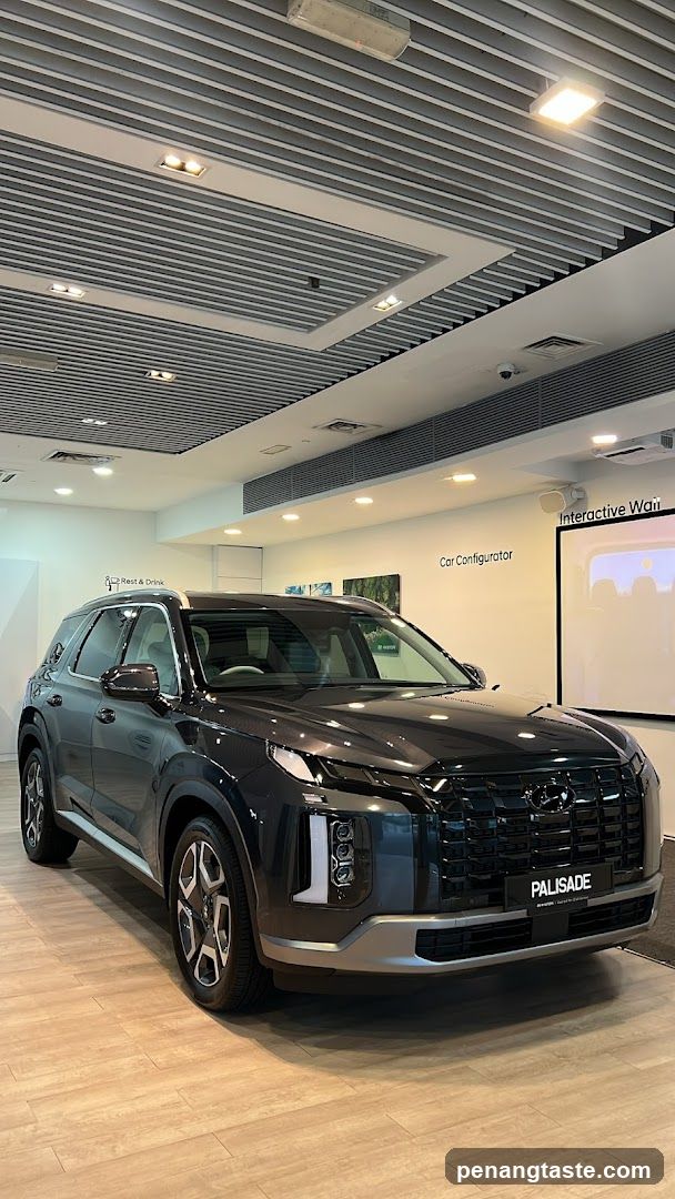 Hyundai Palisade on Display