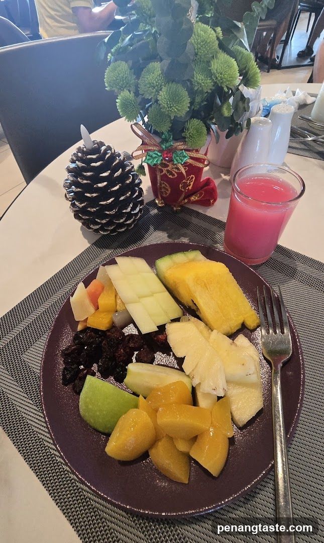 Fruit Platter and Drink