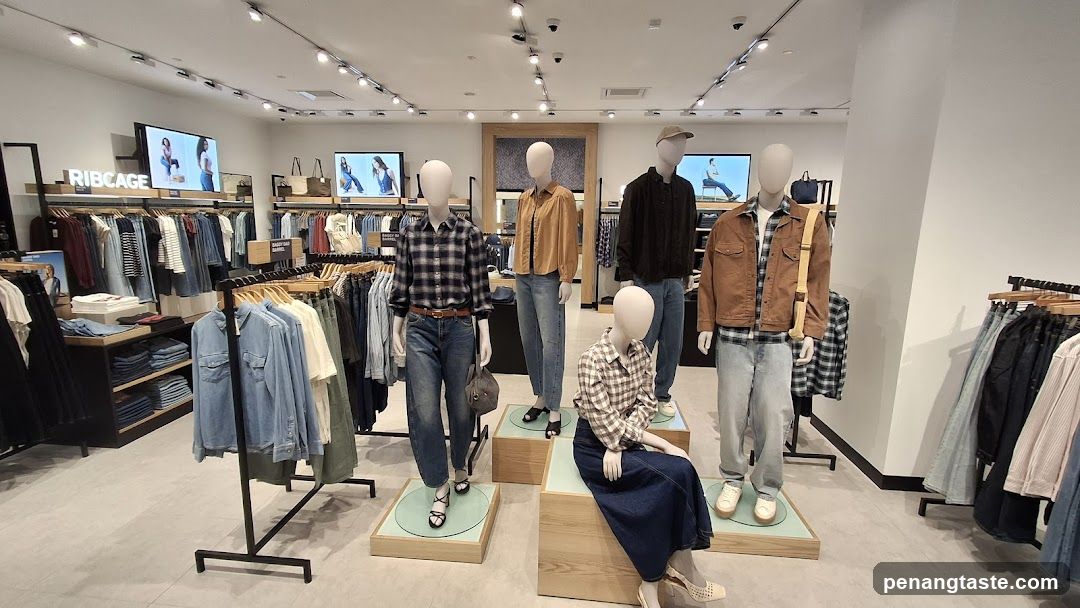 Clothing Store Display