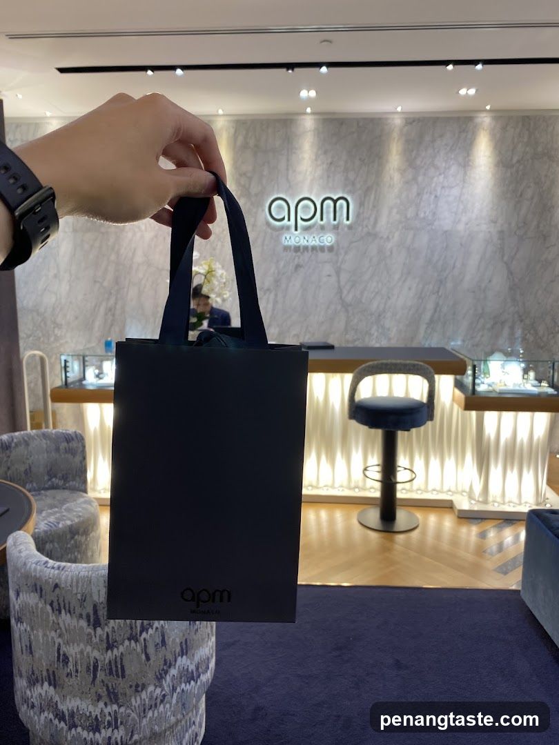 Shopping bag with APM Monaco logo