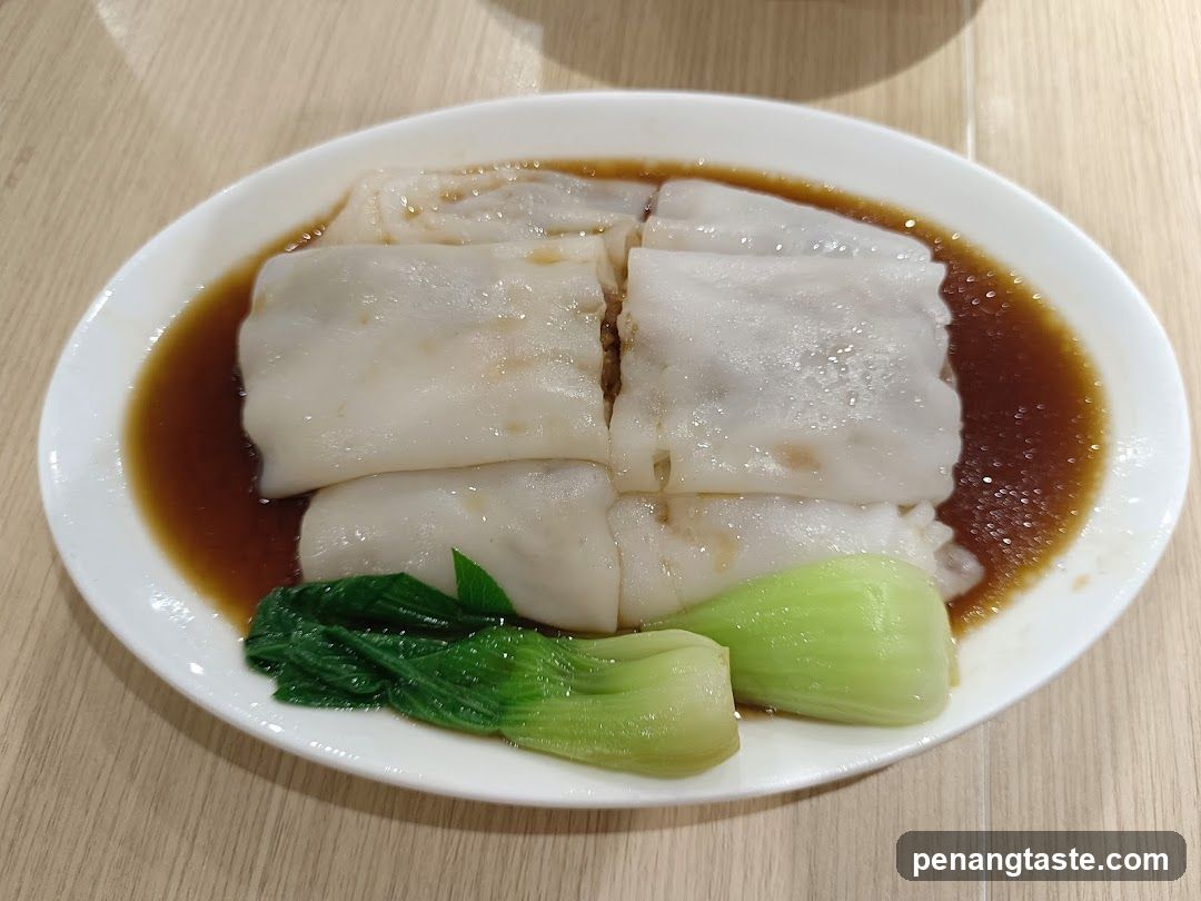 Steamed Rice Rolls with Bok Choy