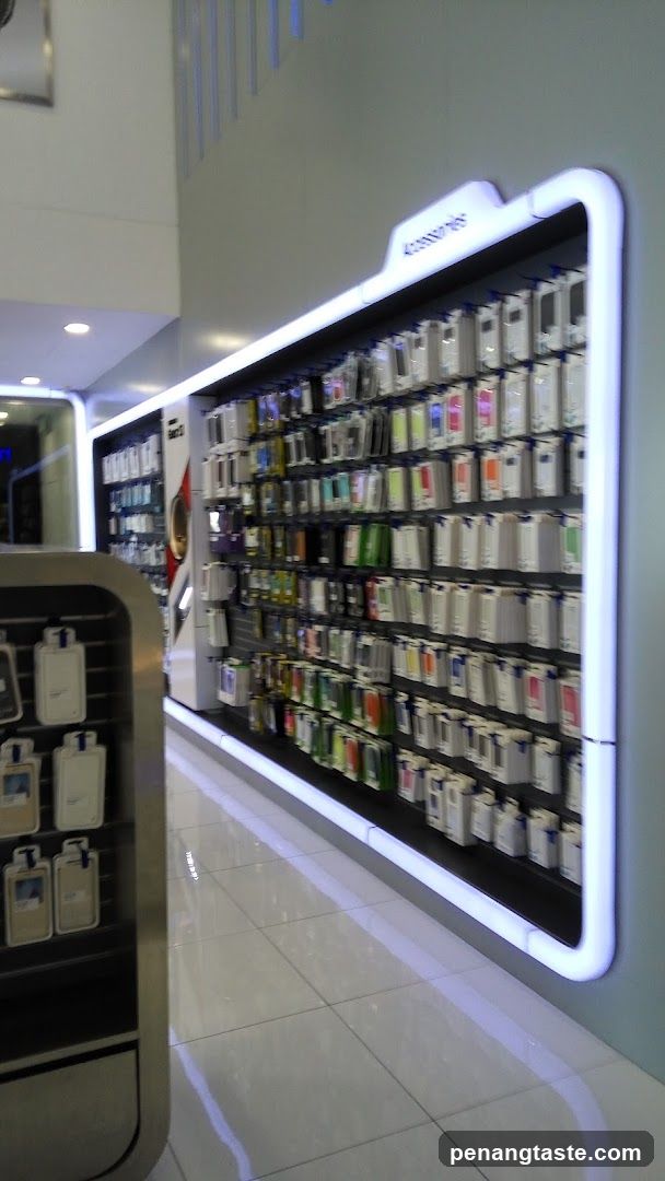 Phone Accessories Display