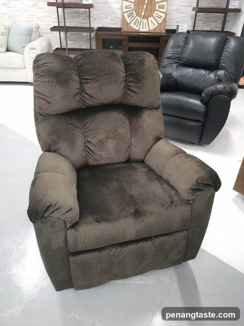 Recliner Chairs