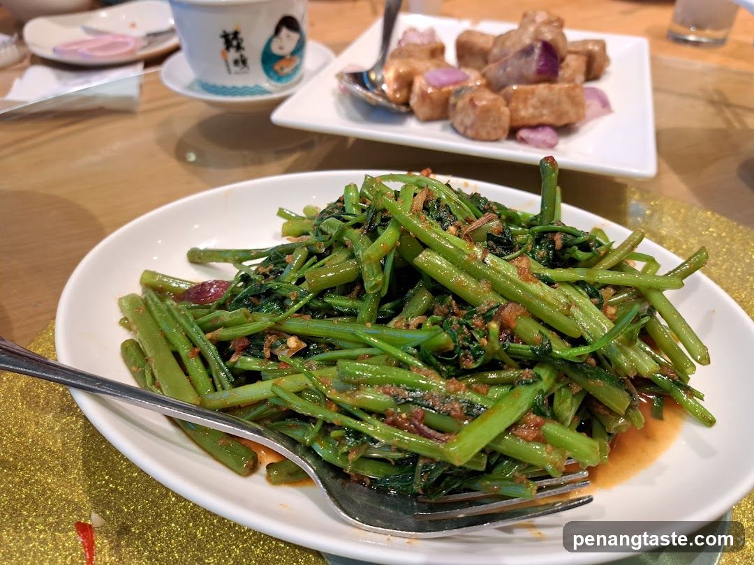 Stir-fried Water Spinach