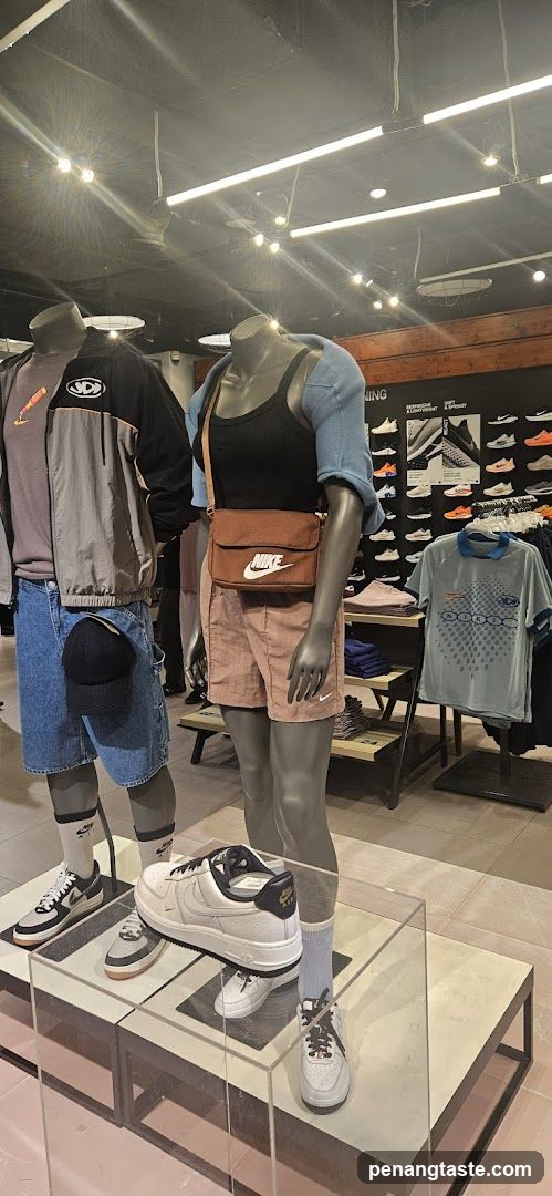 Nike Store Display