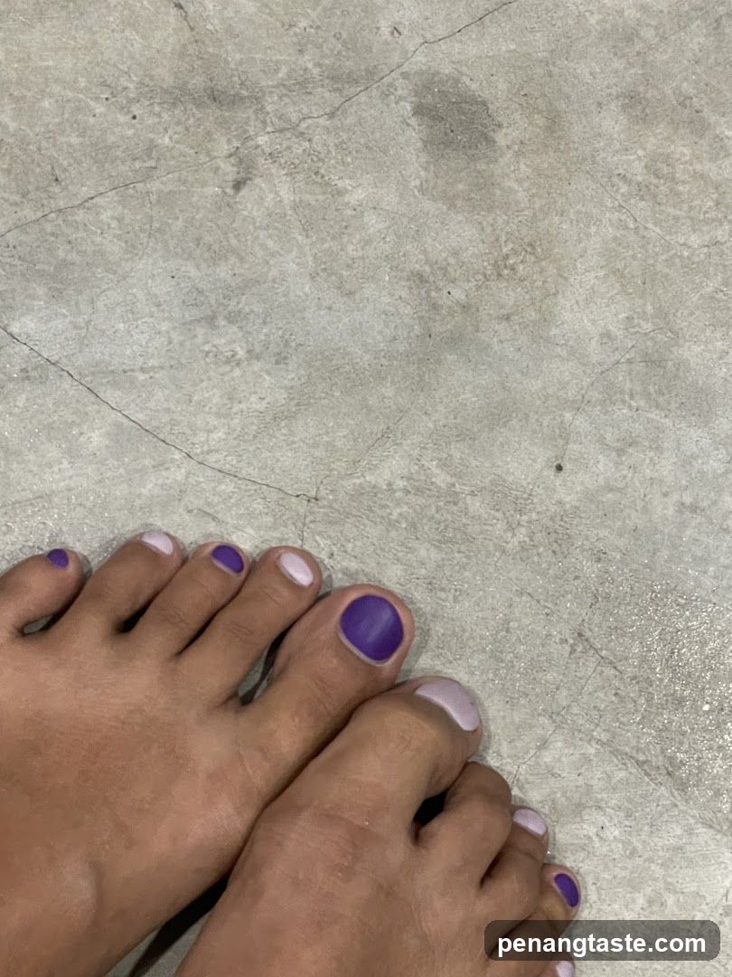 Toes with Purple and Pink Nail Polish