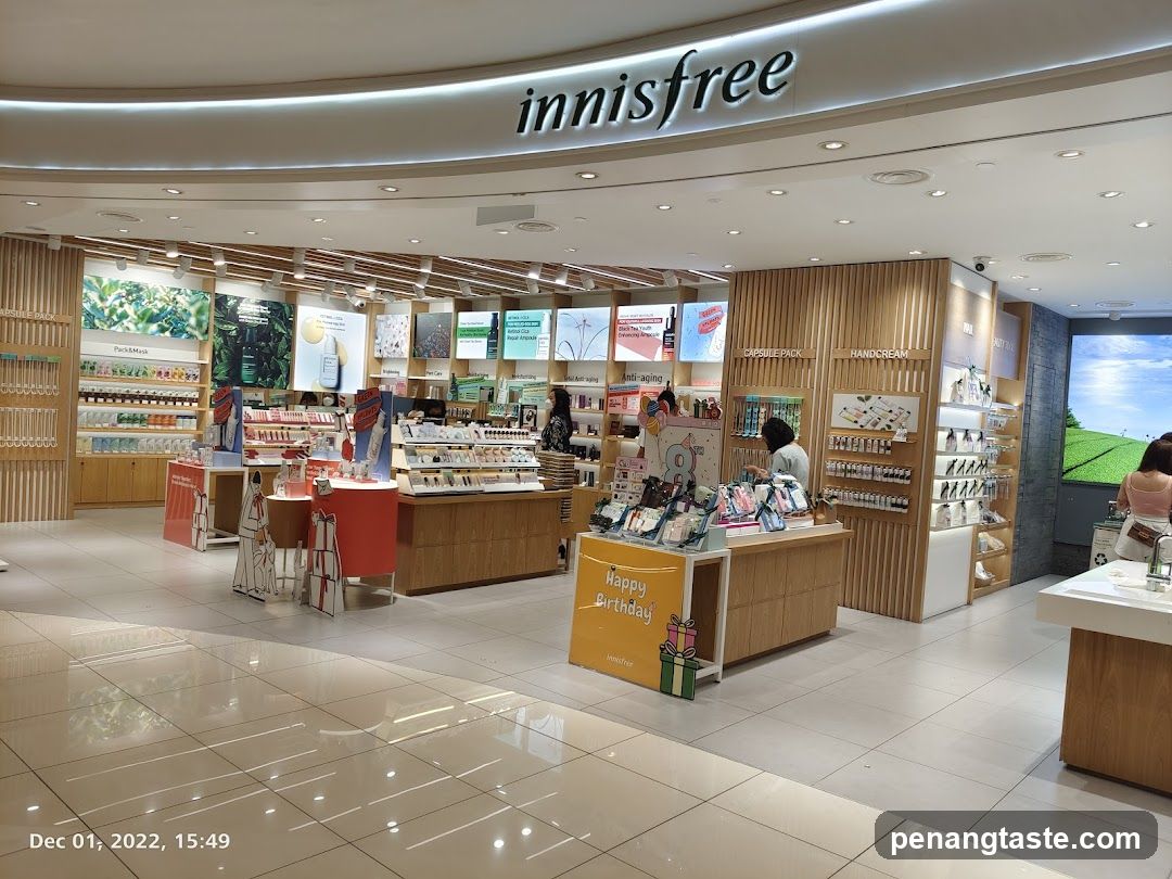 Innisfree Store Interior
