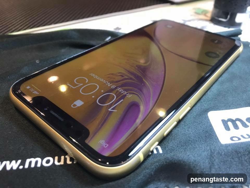 Smartphone Lock Screen