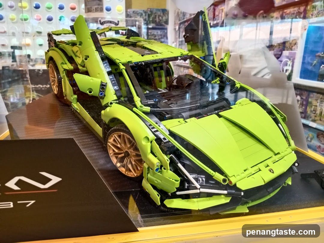 LEGO Technic Lamborghini Model