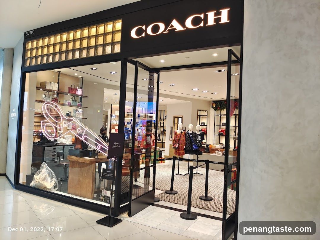 Coach Storefront