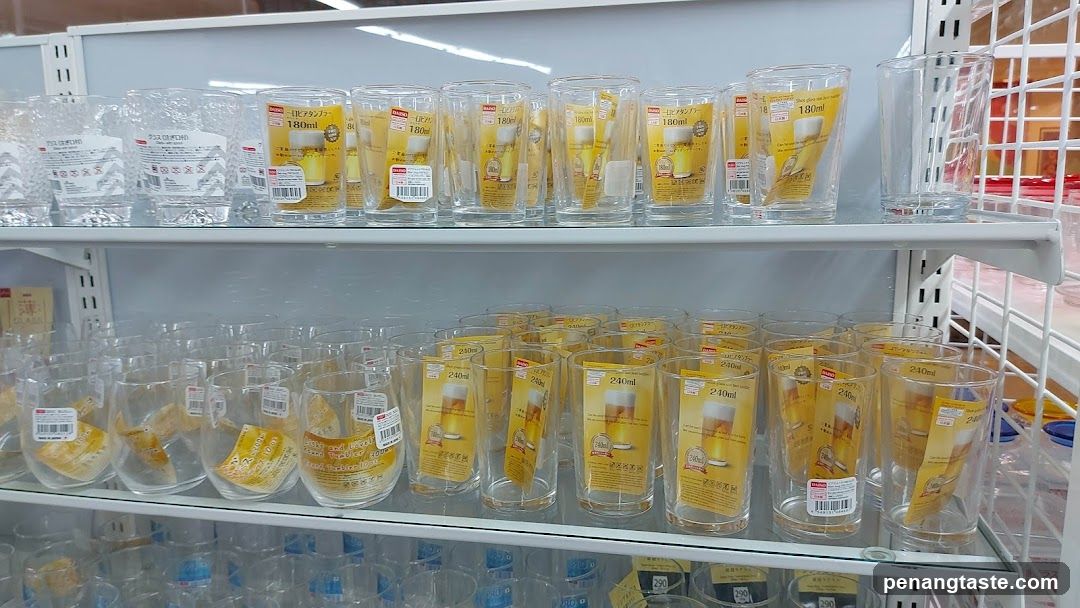 Glassware Display