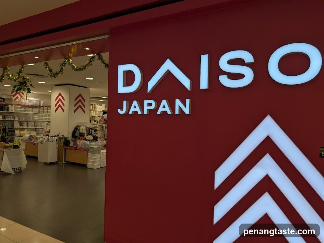 DAISO