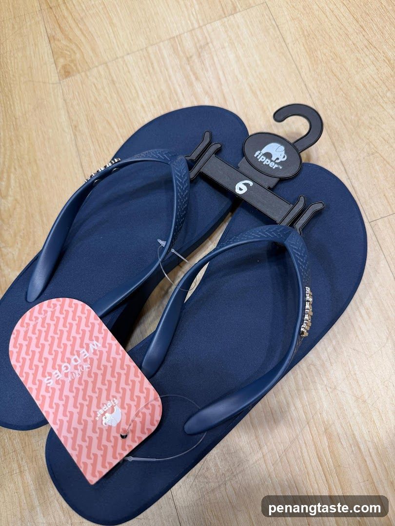 Navy Flip-Flops