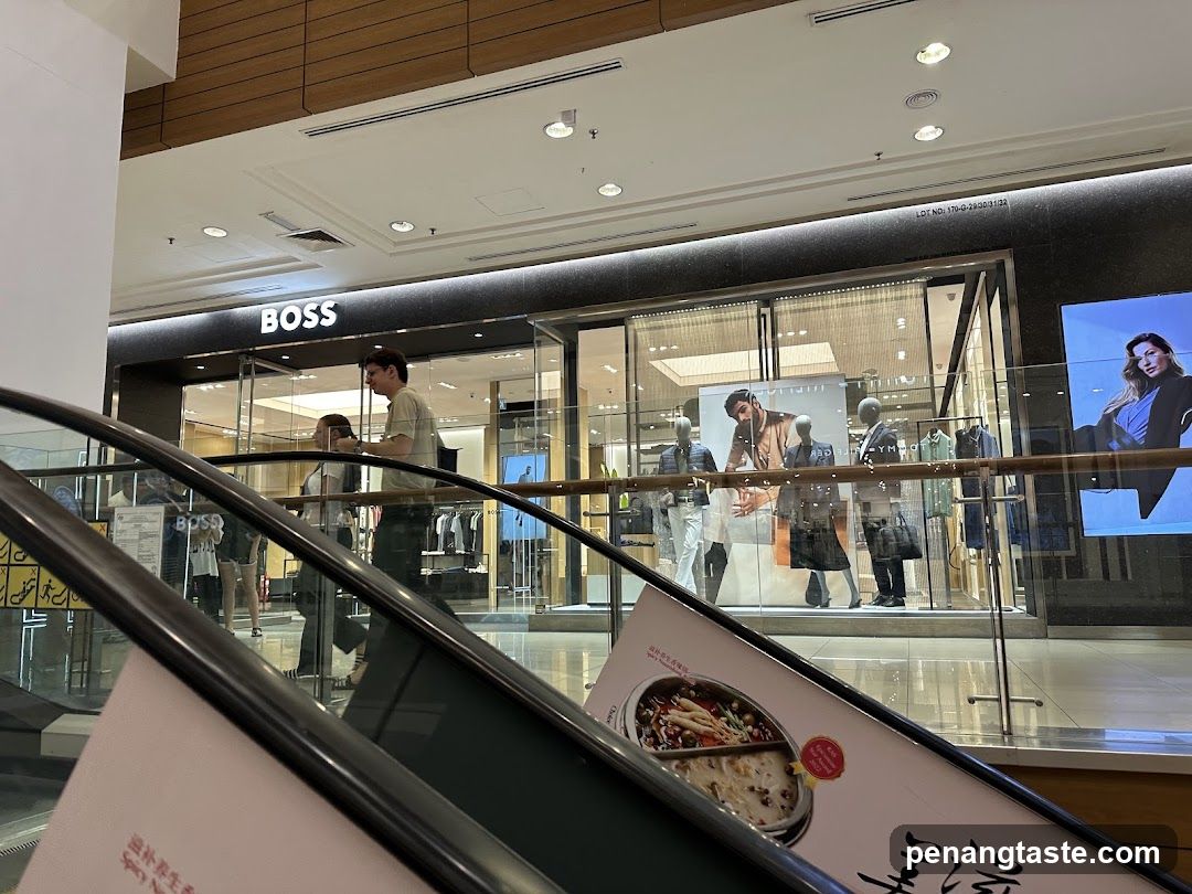 BOSS Store
