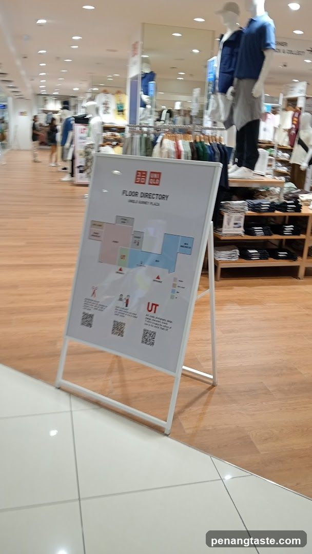 Uniqlo Floor Directory