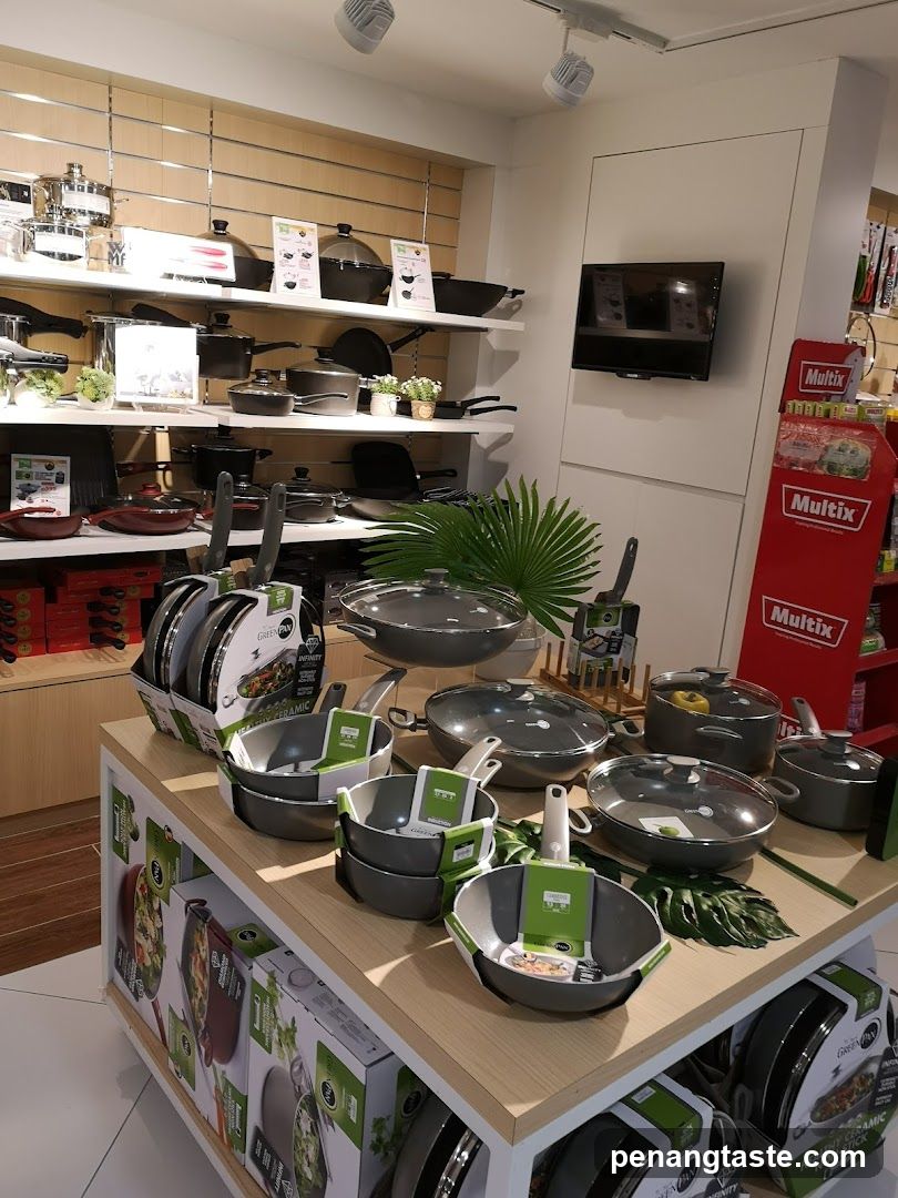 Cookware Display