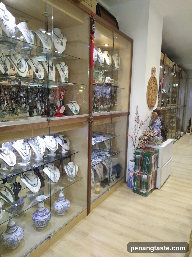 Jewelry and Vase Display