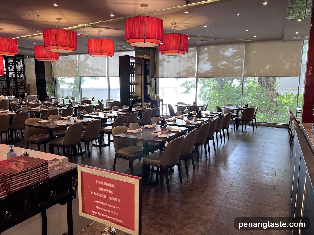 Restaurant Dining Area